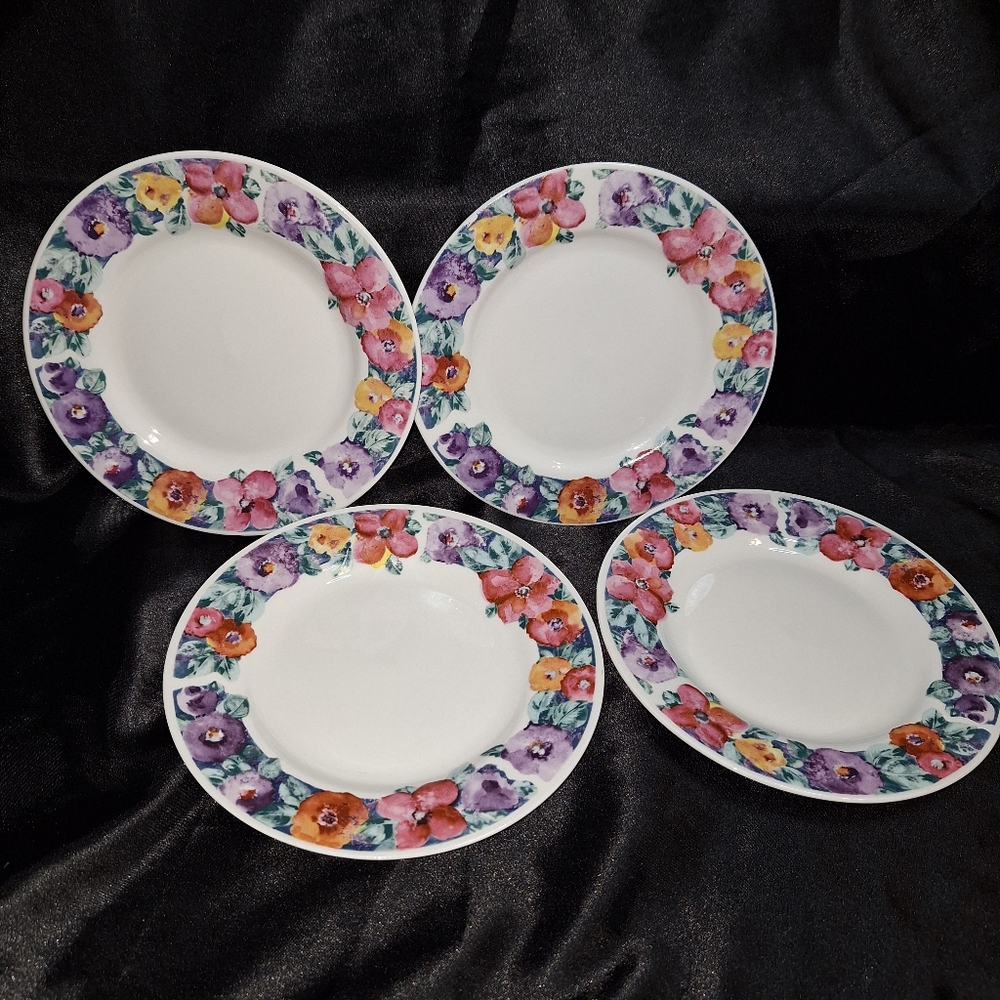 Set of 4 Gibson Salad Plates~Dessert~Romance Design~Floral~Discontinued~7.5 Inch